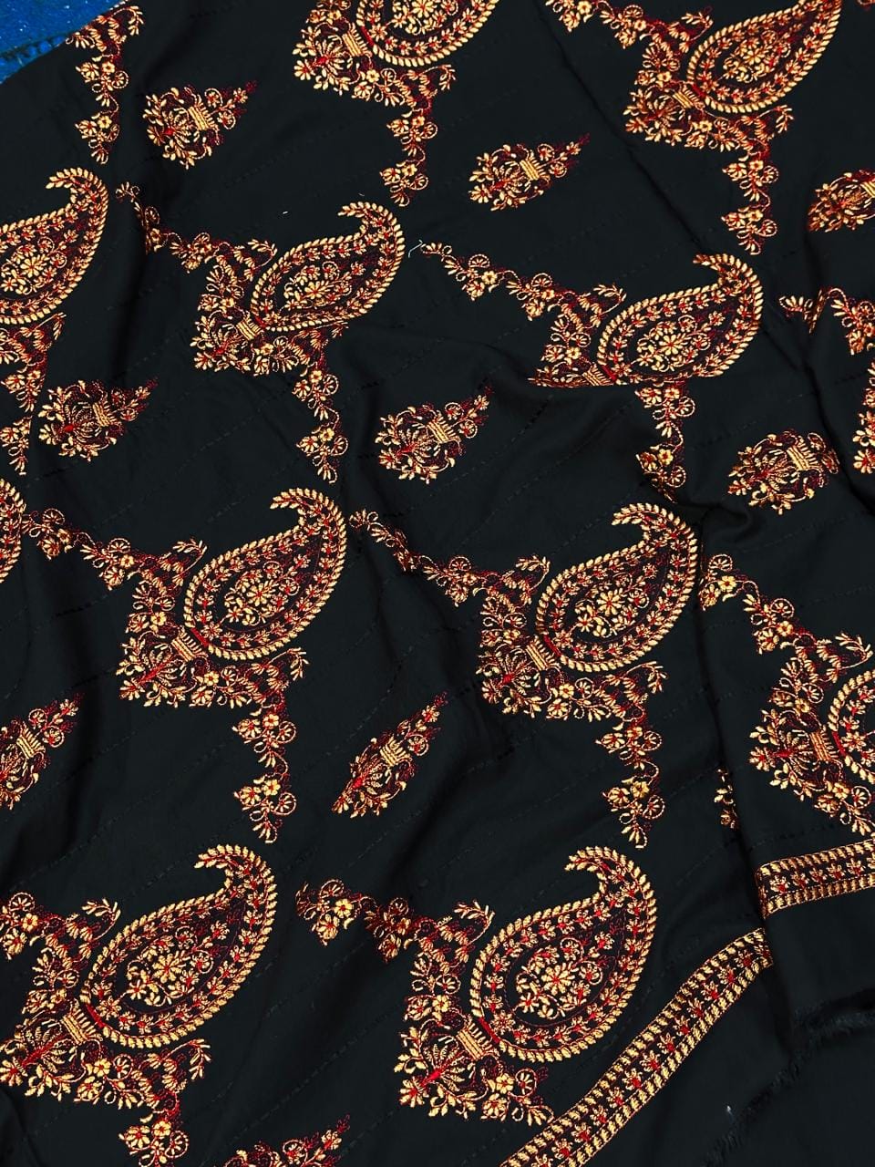Karandi shawl suits - Image 2