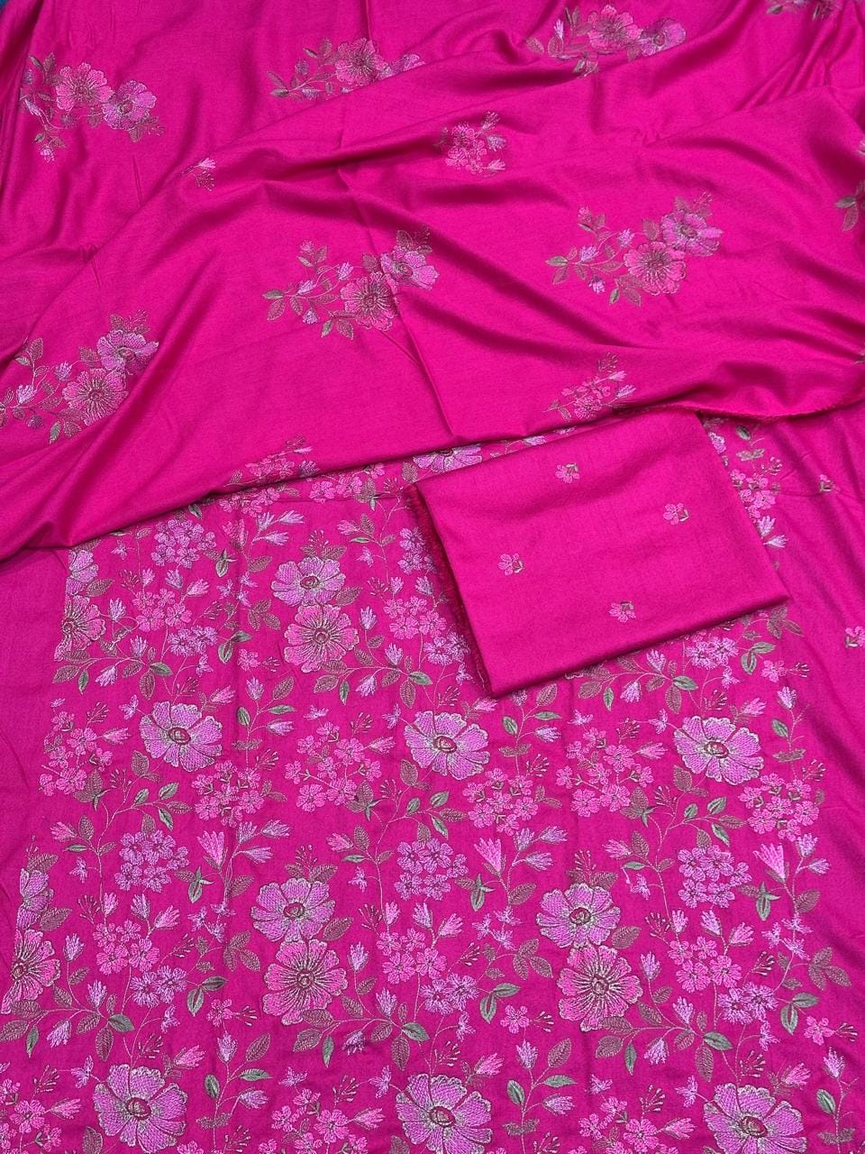 Karandi 3 Piece Suit with Karandi Dupatta